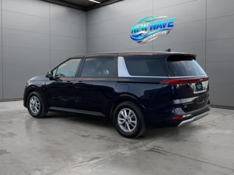 Another view of 2022 Kia Carnival MPV LX Seat Package for sale in Denver, CO at New Wave Automotive