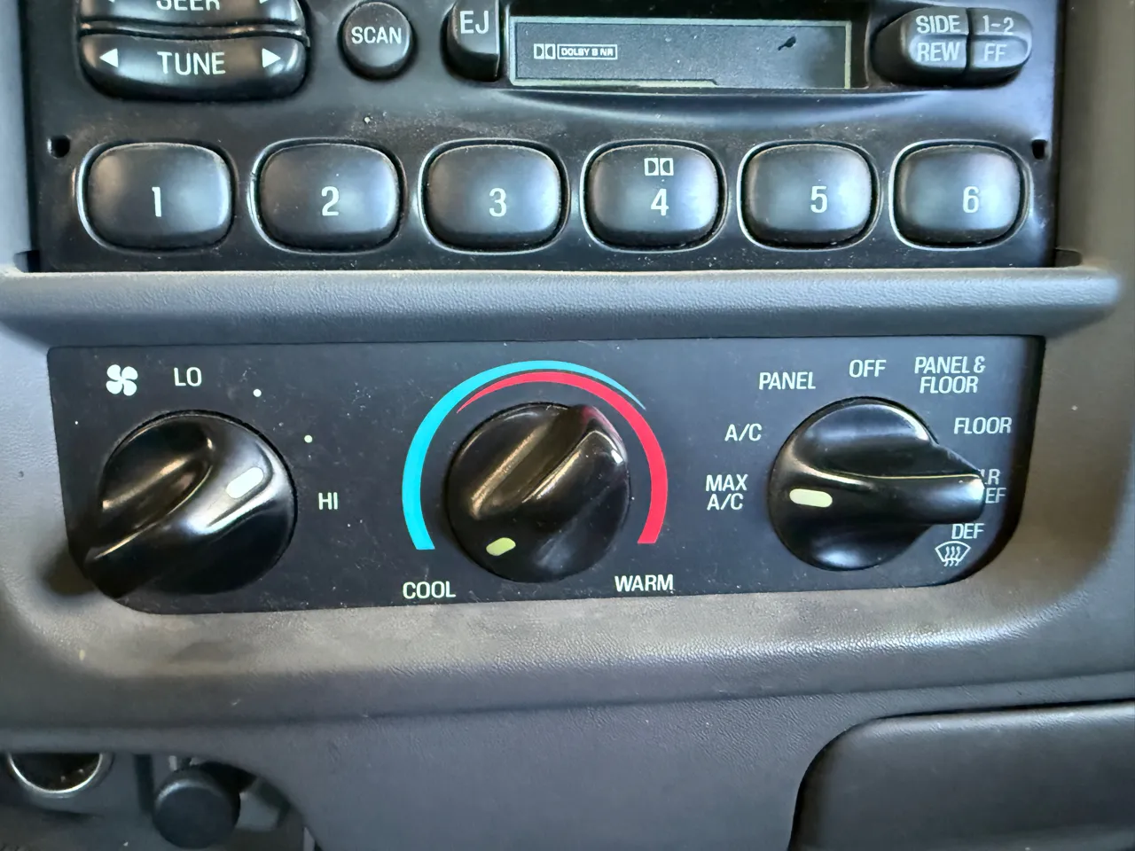 1999 Ford F-150 LARIAT - Photo 19