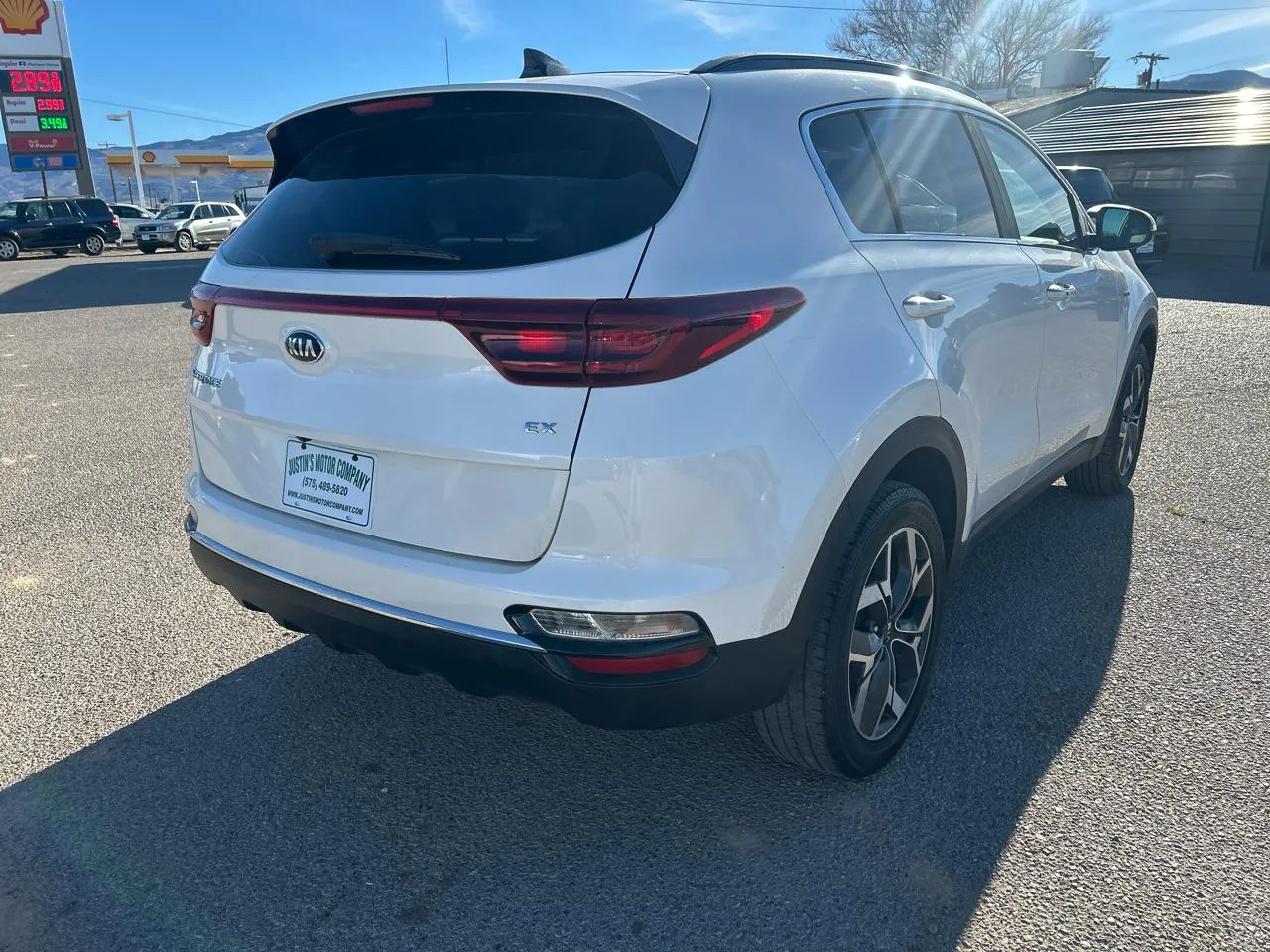 2022 Kia Sportage EX - Photo 5