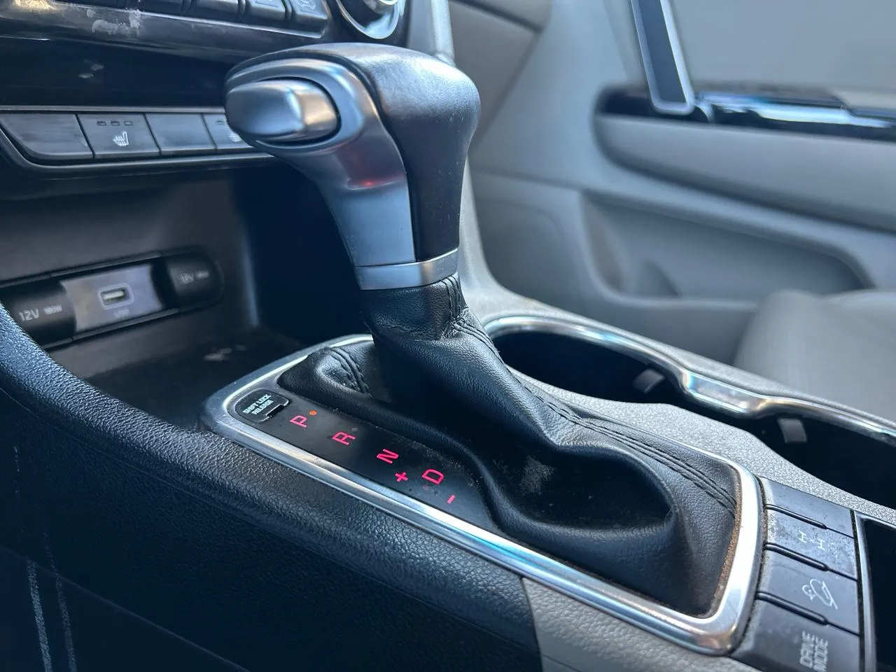 2022 Kia Sportage EX - Photo 27