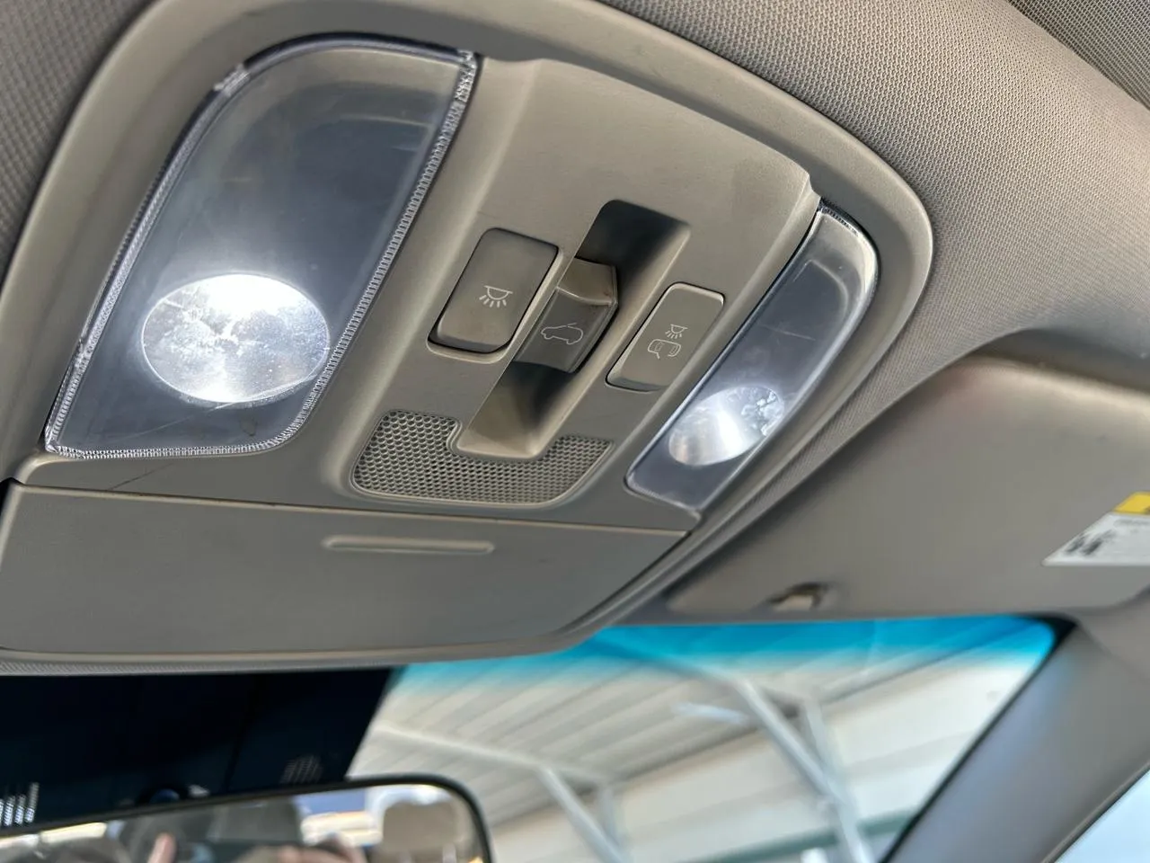 2022 Kia Sportage EX - Photo 32