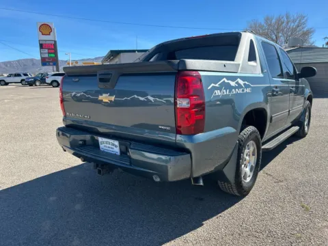 More photos of 2009 CHEVROLET AVALANCHE 1500 LT at Justin's Motor Company, NM