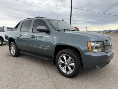 More photos of 2009 CHEVROLET AVALANCHE 1500 LT at Justin's Motor Company, NM