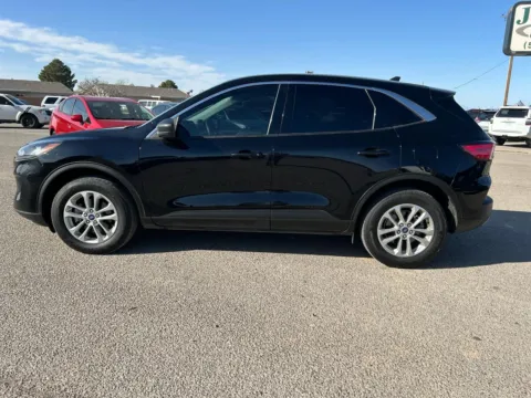 Photos of 2022 FORD ESCAPE SE for sale in Alamogordo, NM at Justin's Motor Company