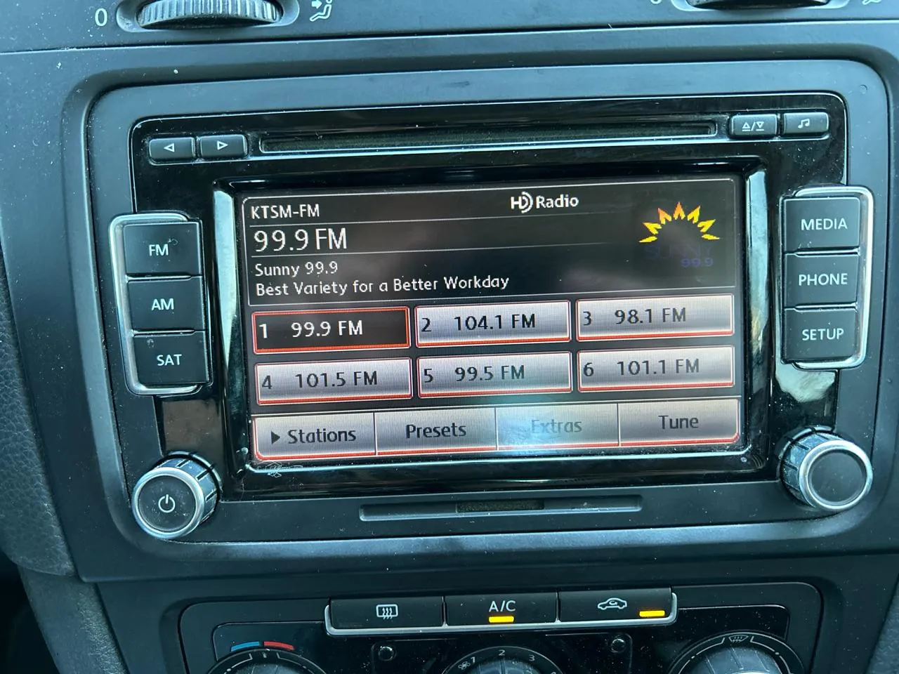 Volkswagen Jetta photo 14