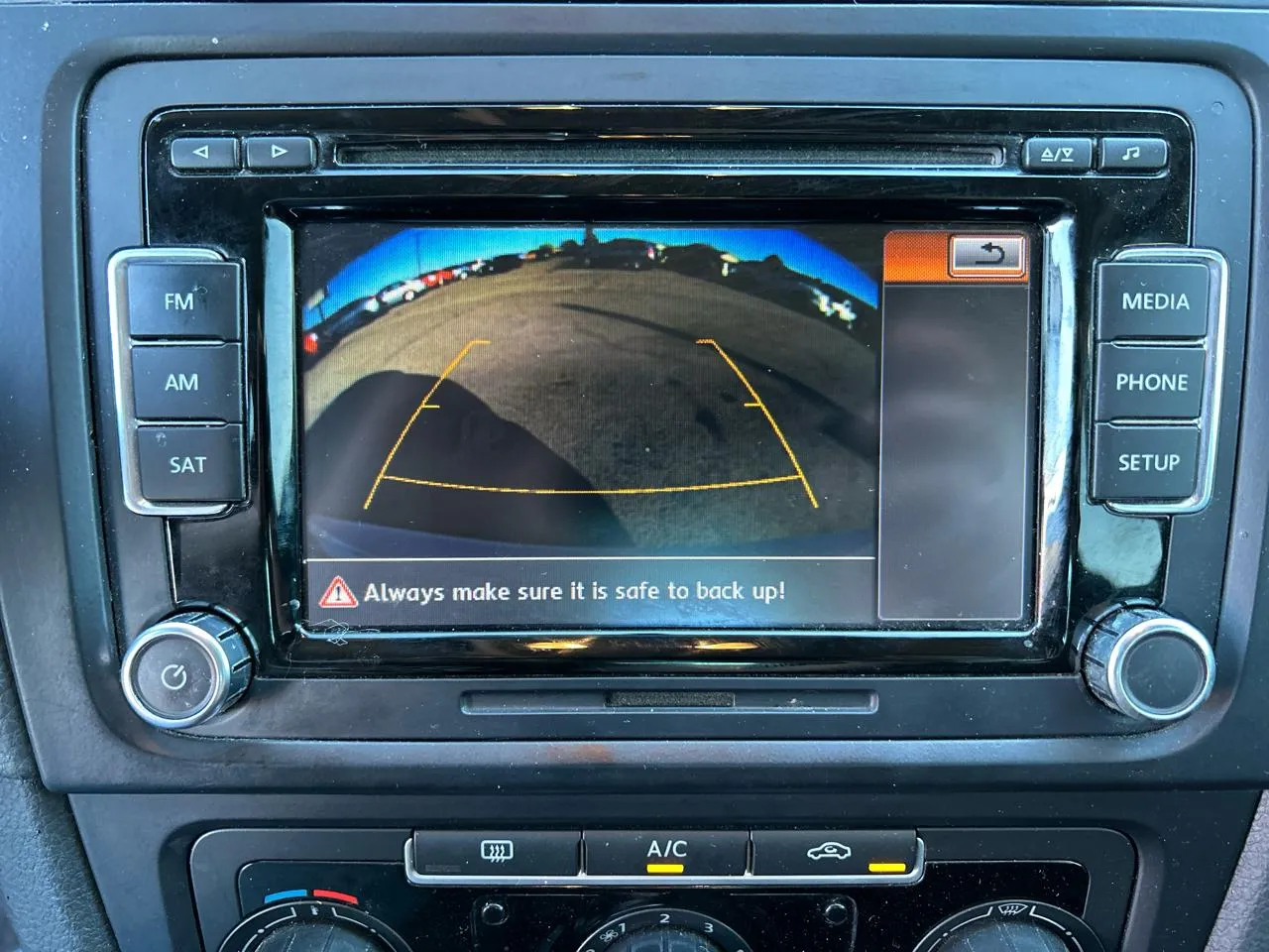 Volkswagen Jetta photo 23