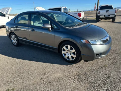 More photos of 2009 HONDA CIVIC LX at Justin's Motor Company, NM