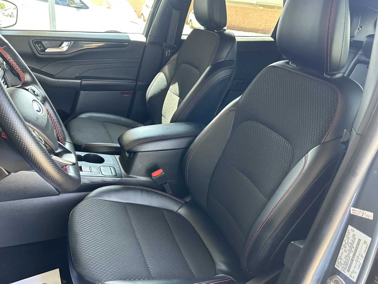 Ford Escape photo 40