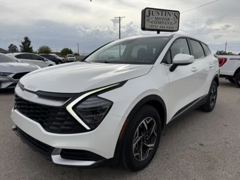 White 2025 KIA SPORTAGE LX for sale in Alamogordo, NM