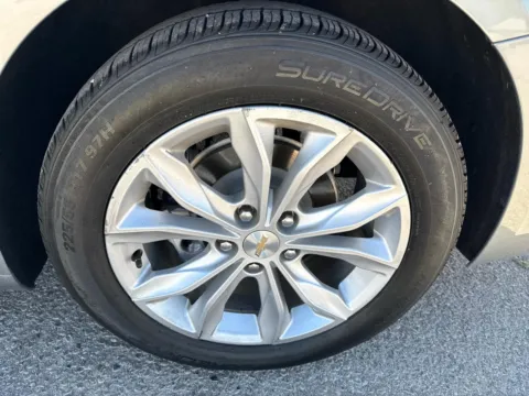 More photos of 2023 CHEVROLET MALIBU LT at Justin's Motor Company, NM