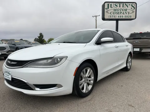 White 2015 CHRYSLER 200 LIMITED for sale in Alamogordo, NM