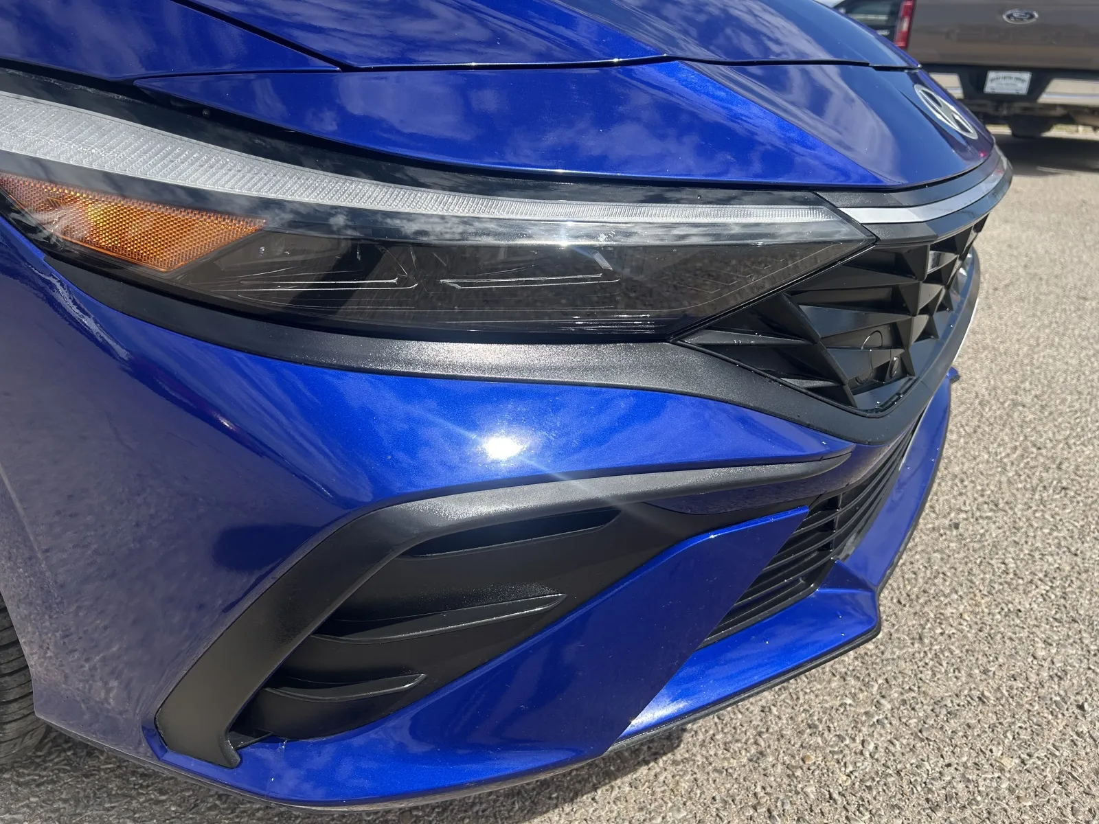 Hyundai Elantra photo 7