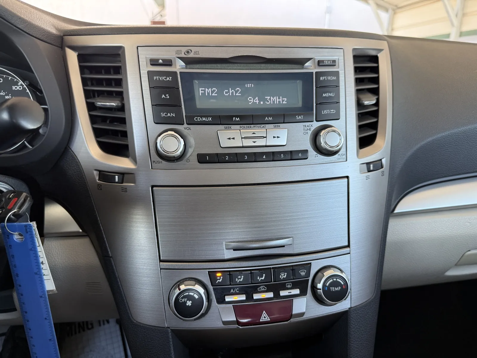 Subaru Legacy photo 52