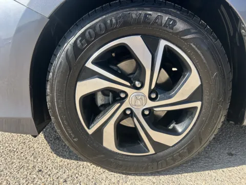 More photos of 2017 HONDA ACCORD LX at Justin's Motor Company, NM