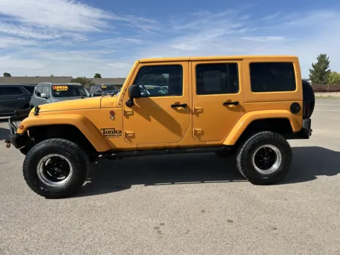 Photos of 2012 JEEP WRANGLER UNLIMI SAHARA for sale in Alamogordo, NM at Justin's Motor Company