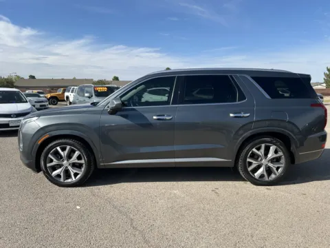 Photos of 2021 HYUNDAI PALISADE LIMITED for sale in Alamogordo, NM at Justin's Motor Company