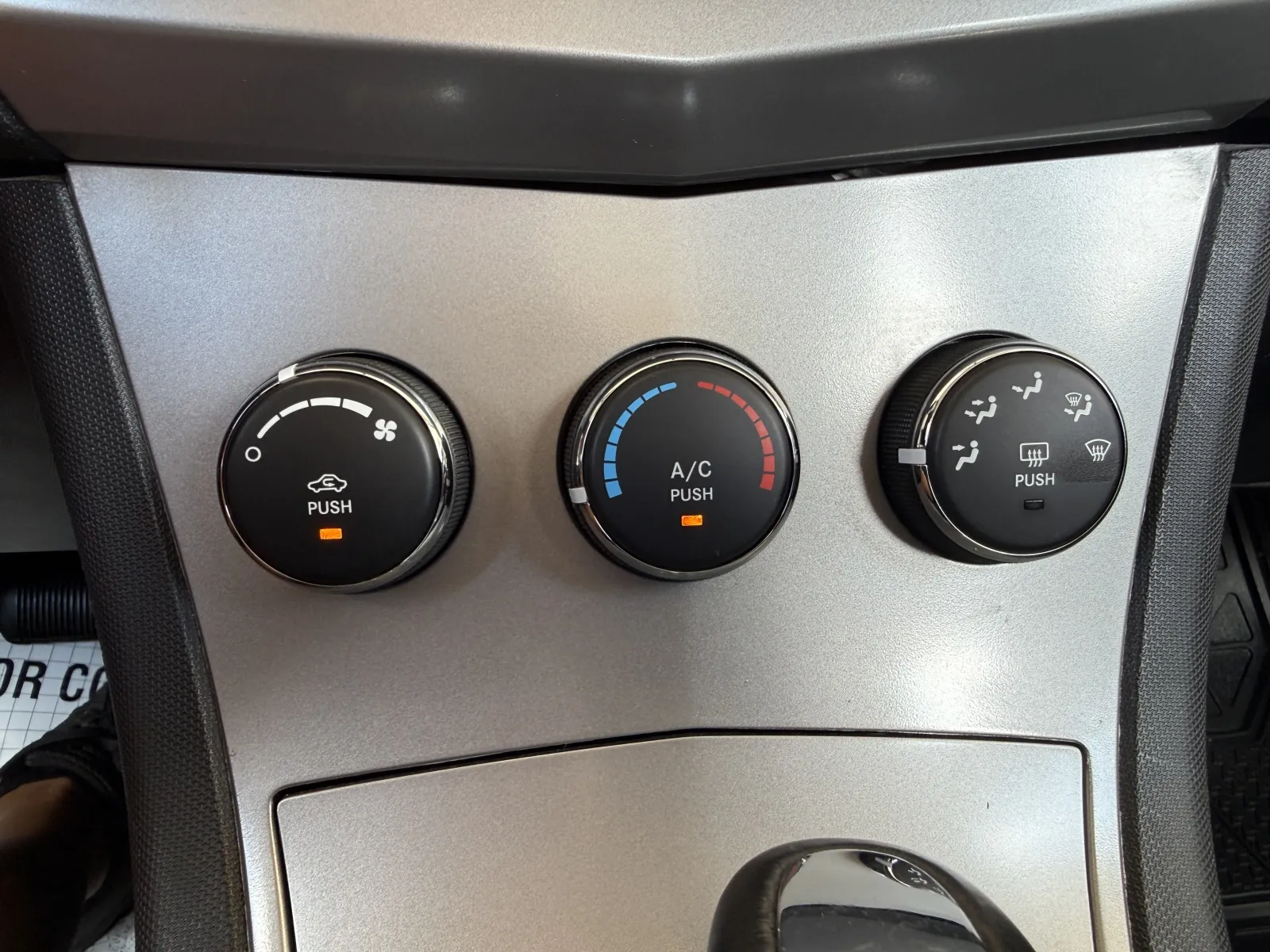 Chrysler Sebring photo 19