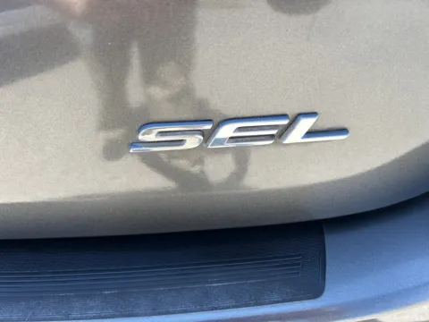 More photos of 2016 FORD EDGE SEL at Justin's Motor Company, NM