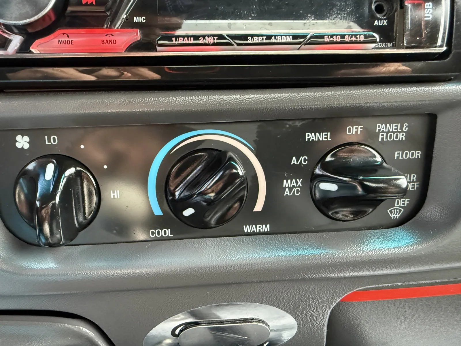 Ford F-150 photo 27