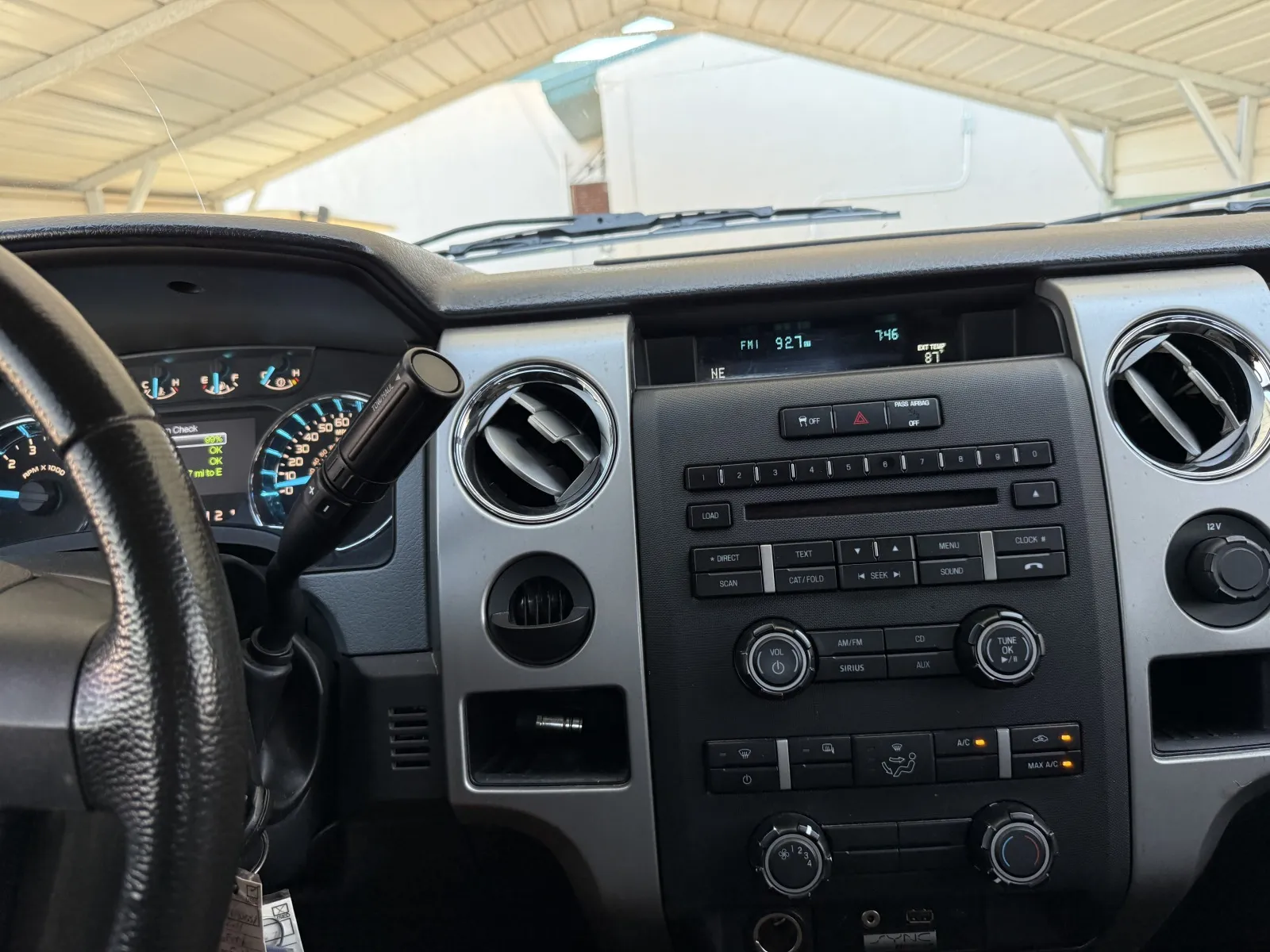 Ford F-150 photo 23