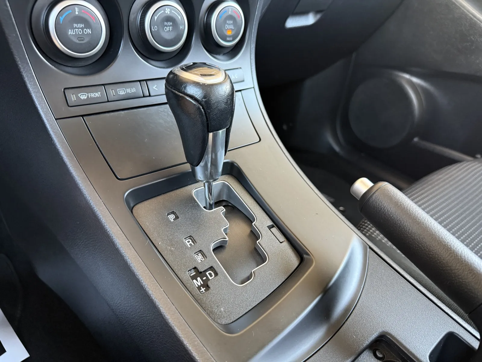 Mazda 3 photo 19