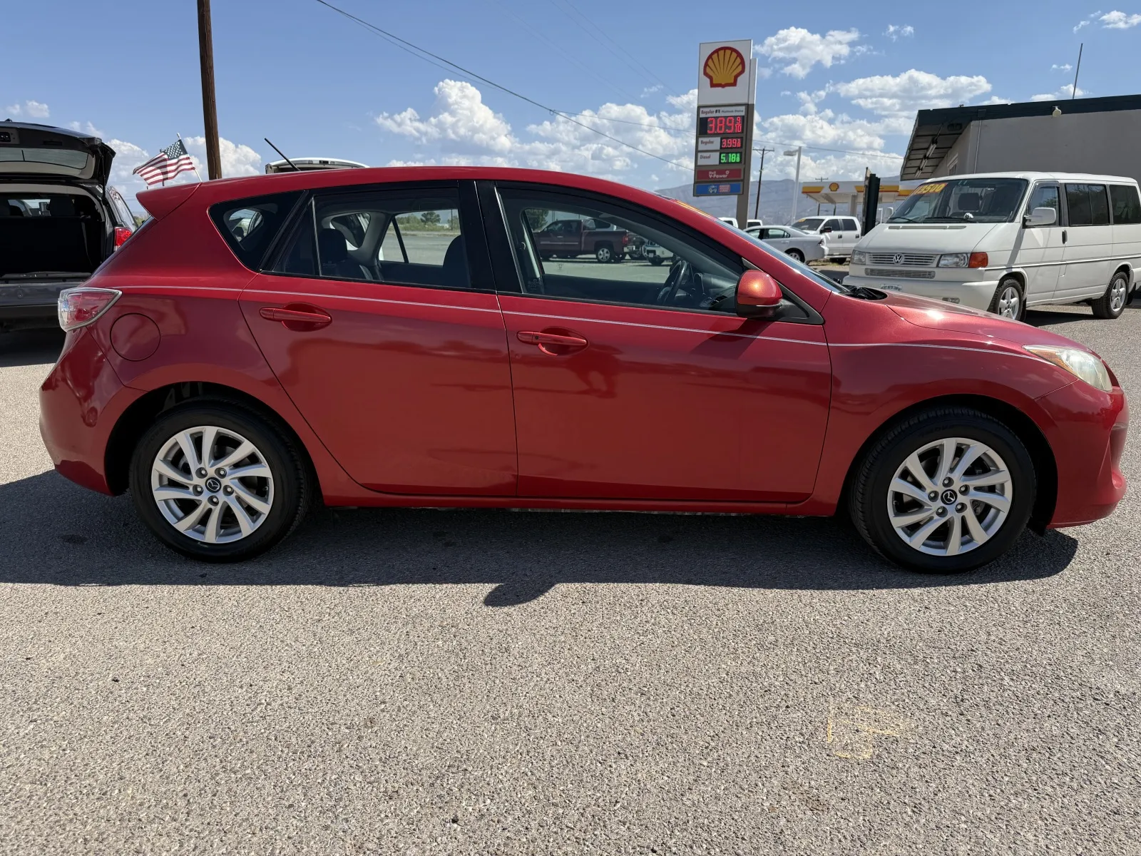 Mazda 3 photo 6