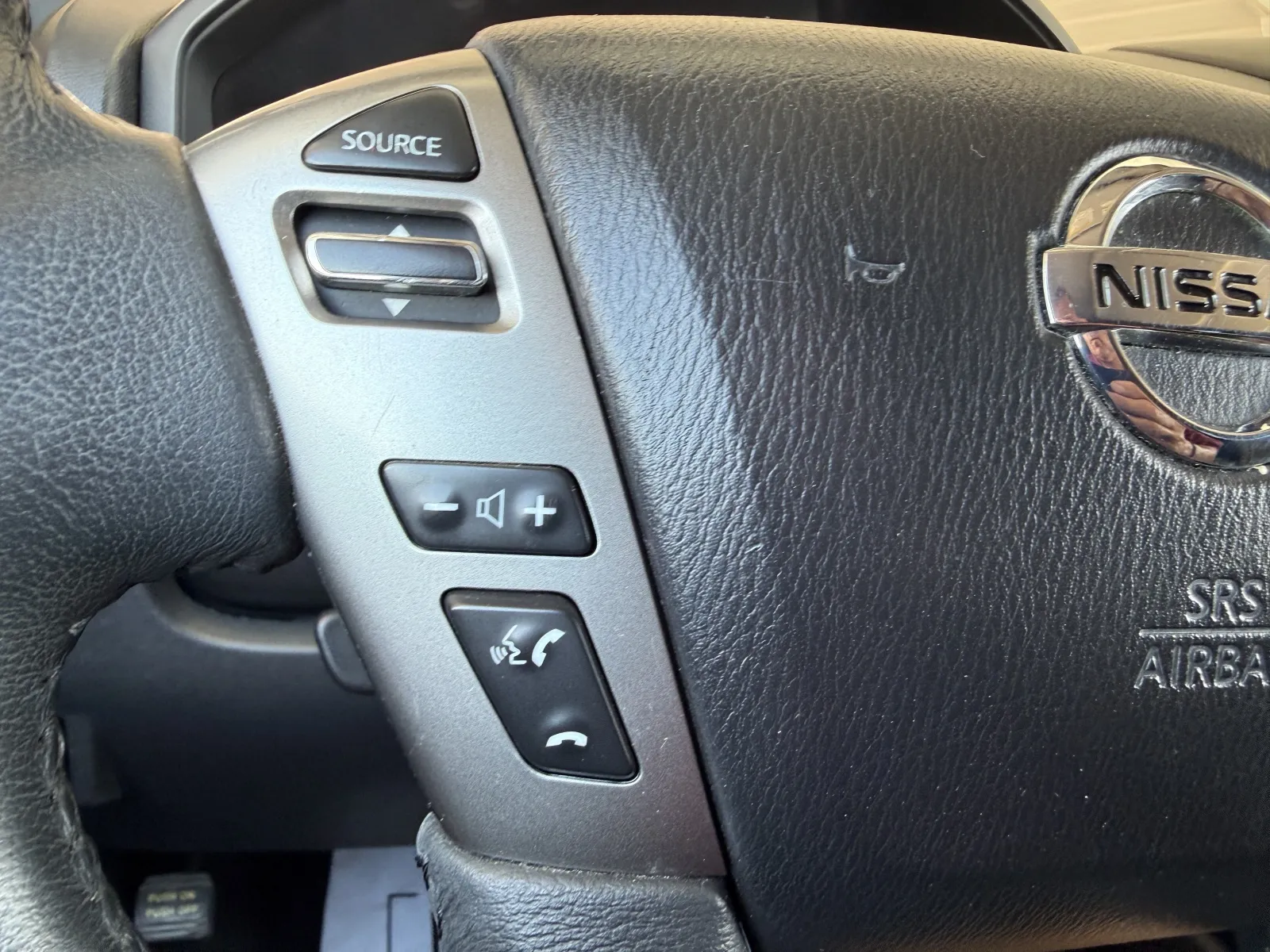Nissan Titan photo 34