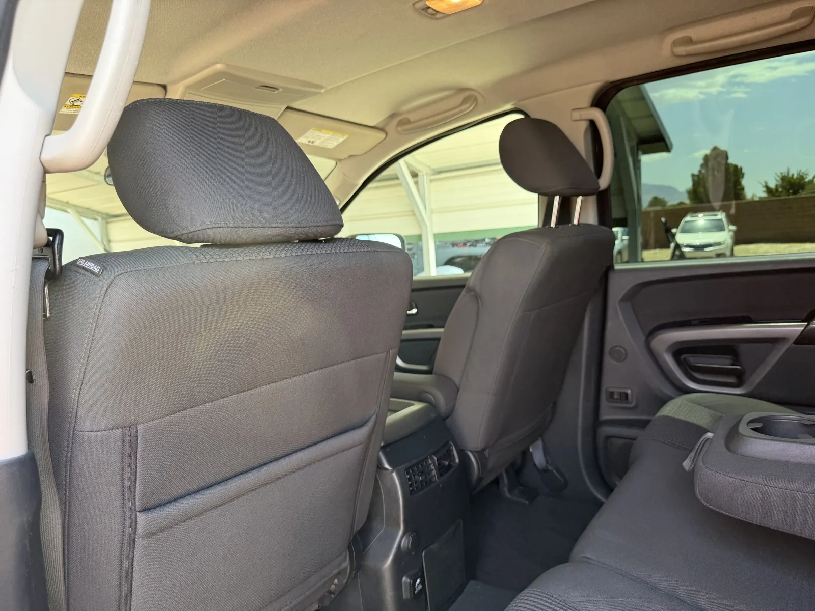 Nissan Titan photo 41
