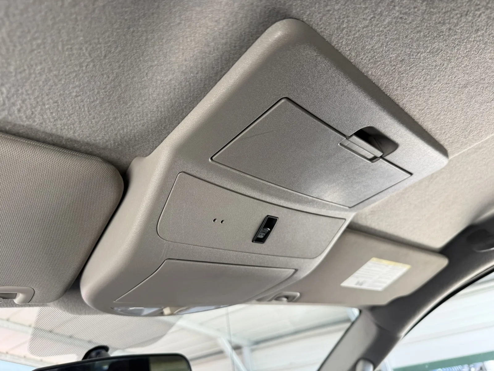 Nissan Titan photo 29