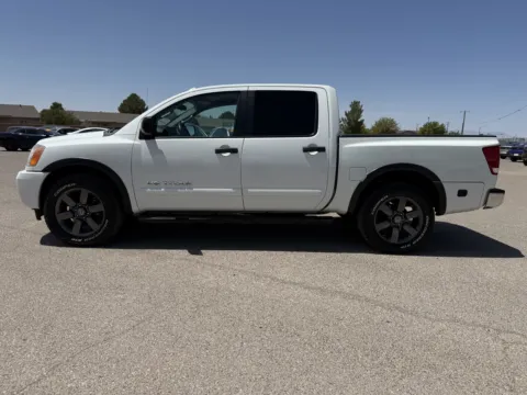 Photos of 2015 NISSAN TITAN SV for sale in Alamogordo, NM at Justin's Motor Company