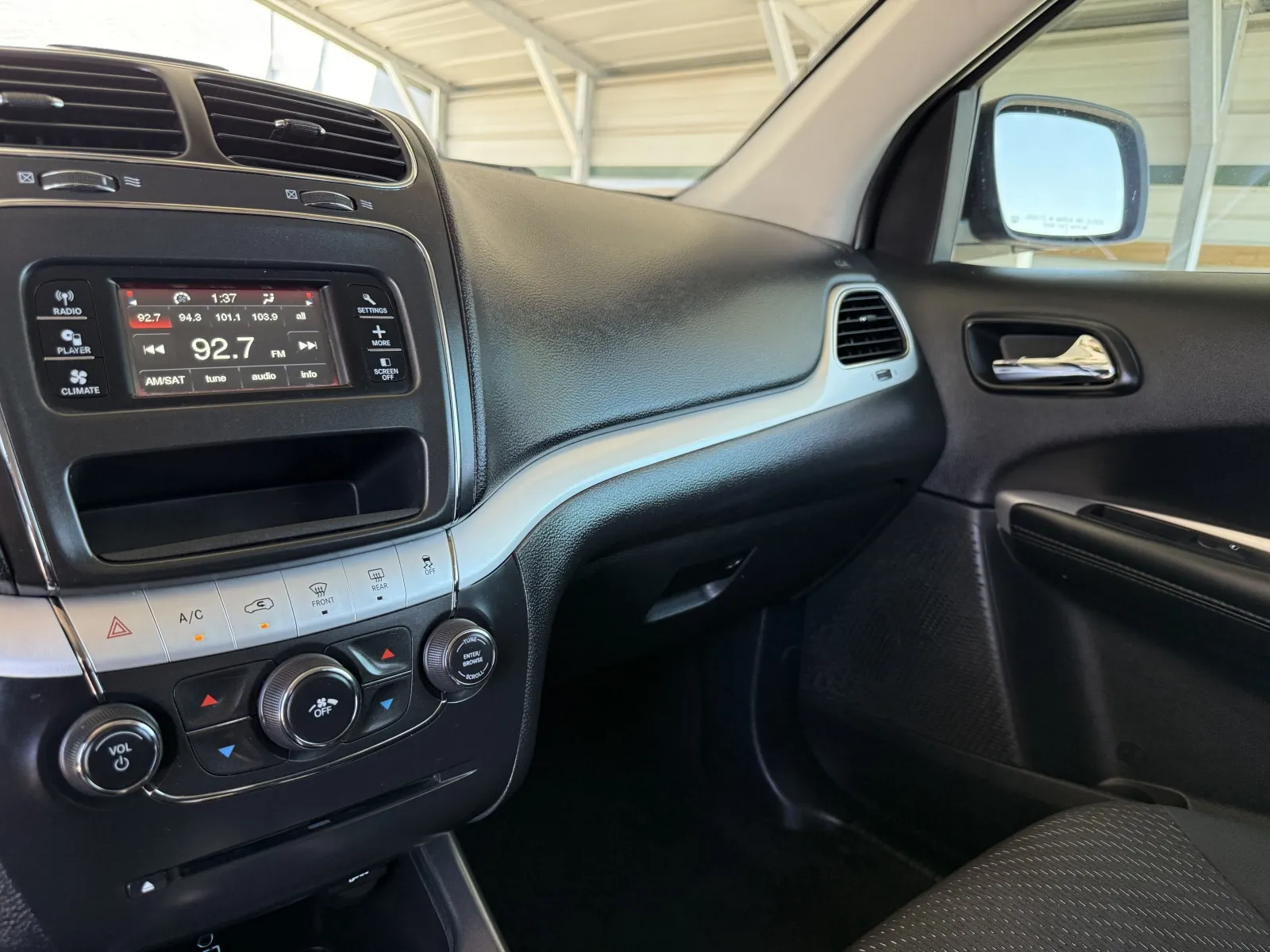 Dodge Journey photo 32