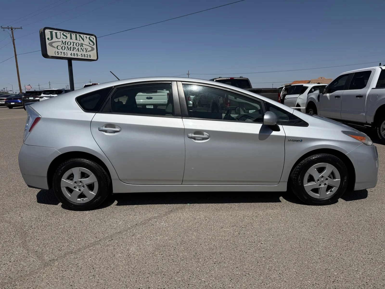 Toyota Prius photo 7