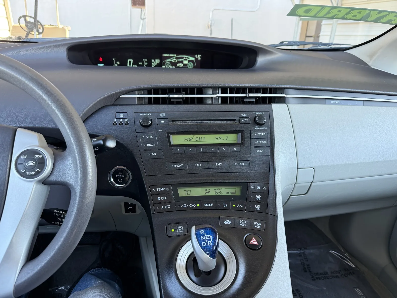 Toyota Prius photo 30