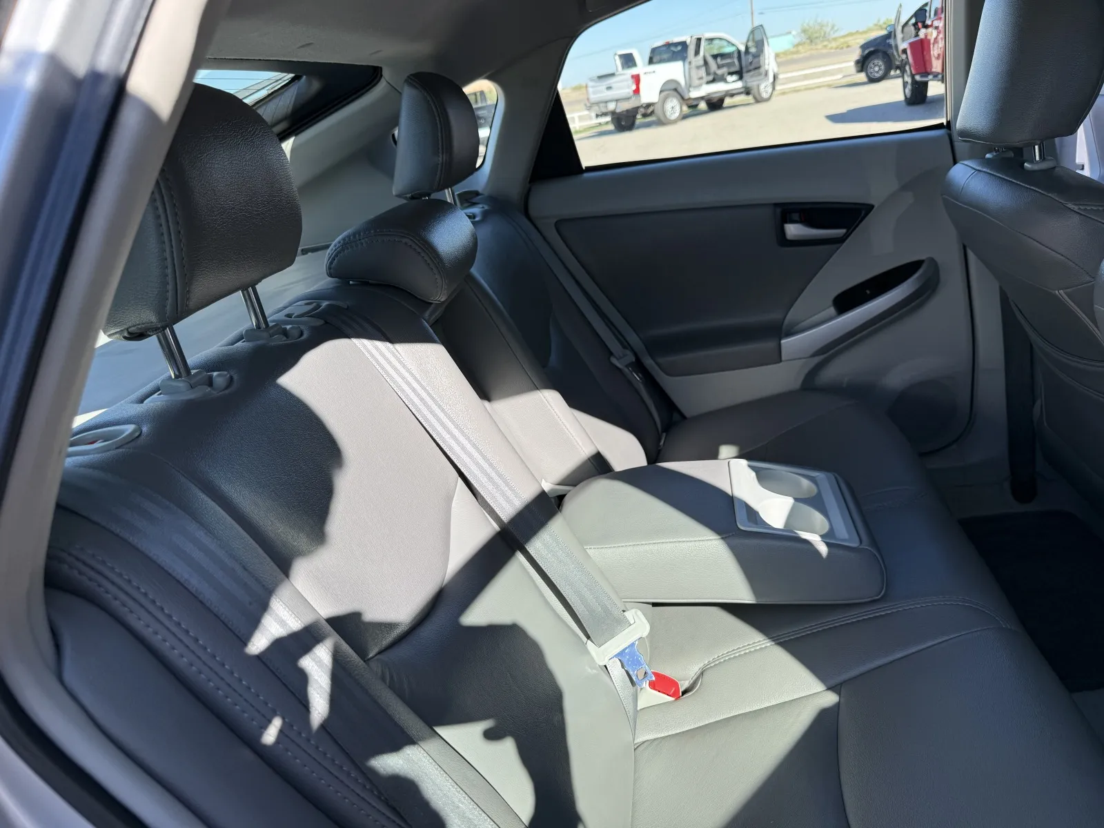 Toyota Prius photo 56
