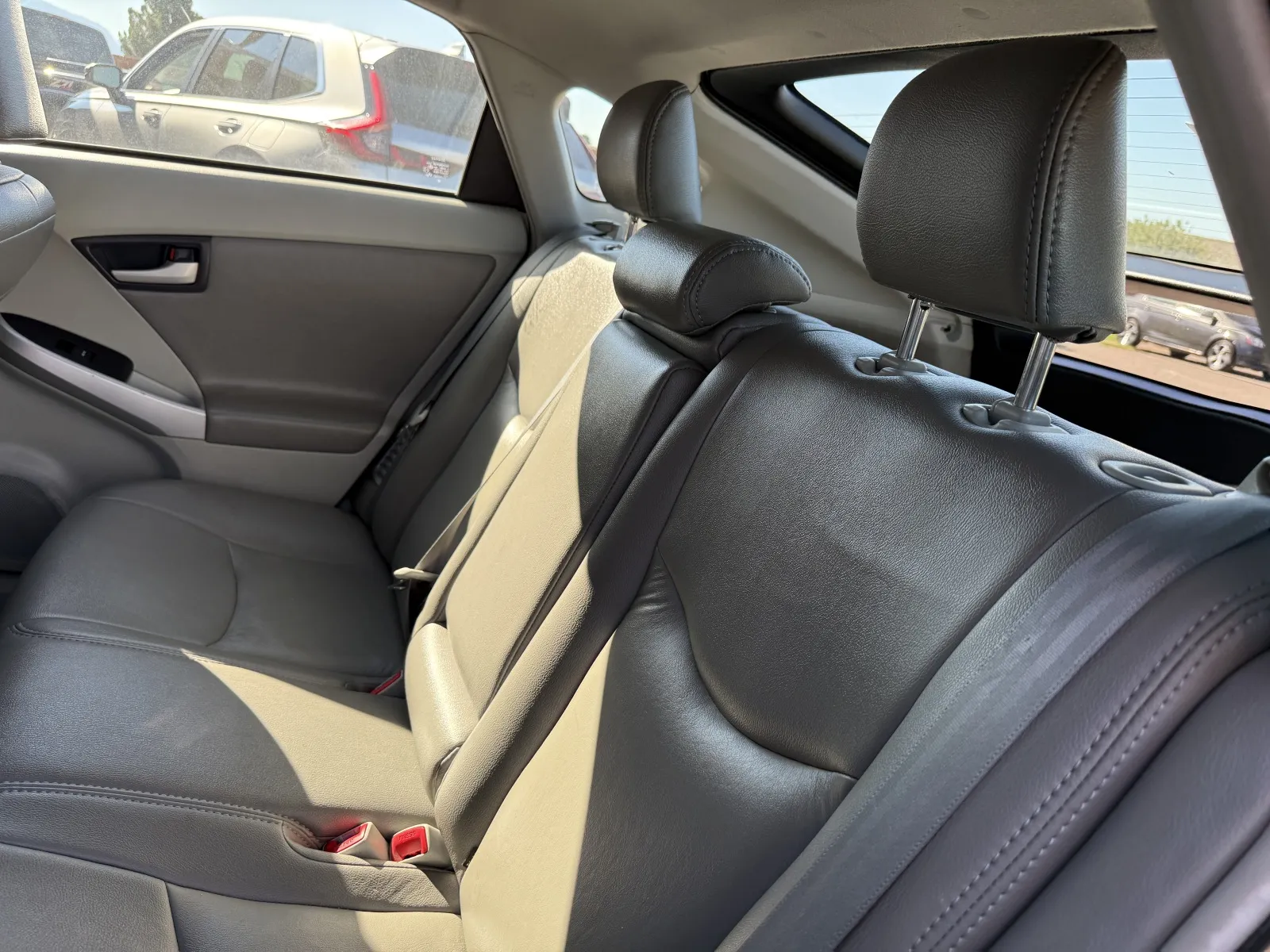 Toyota Prius photo 48