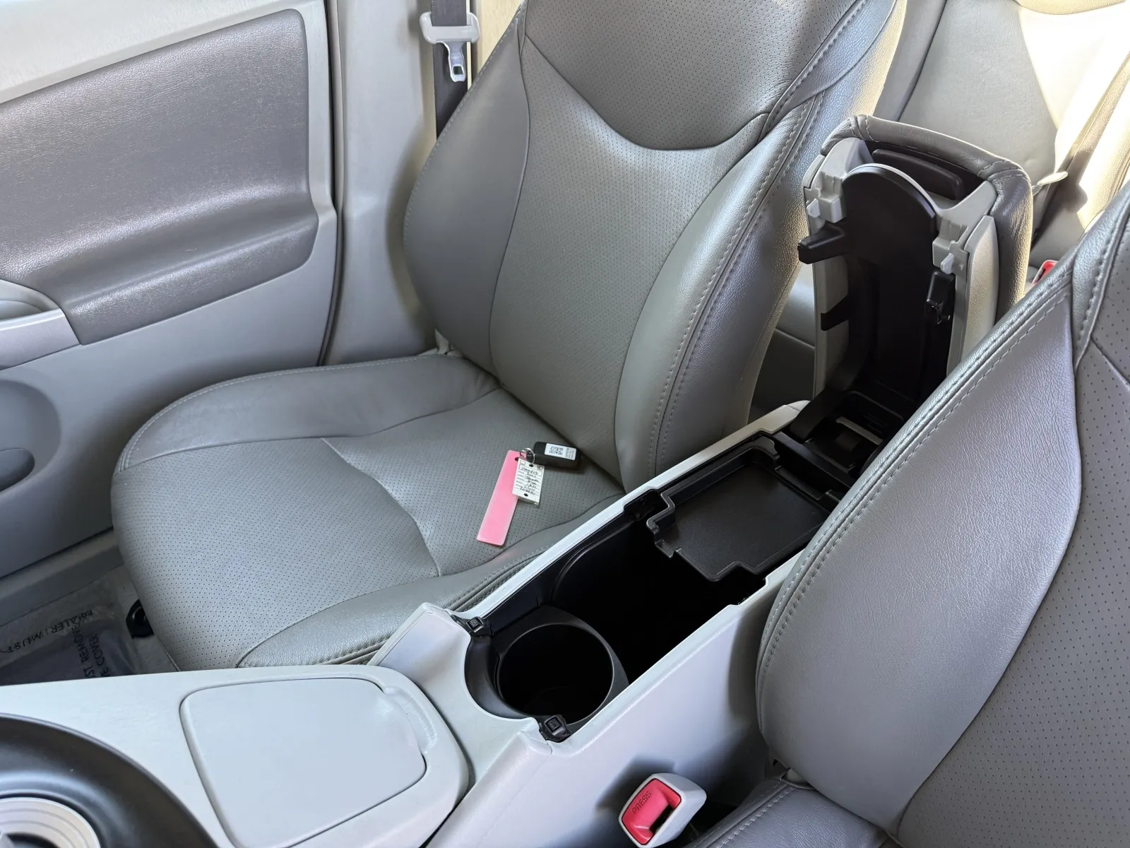 Toyota Prius photo 43