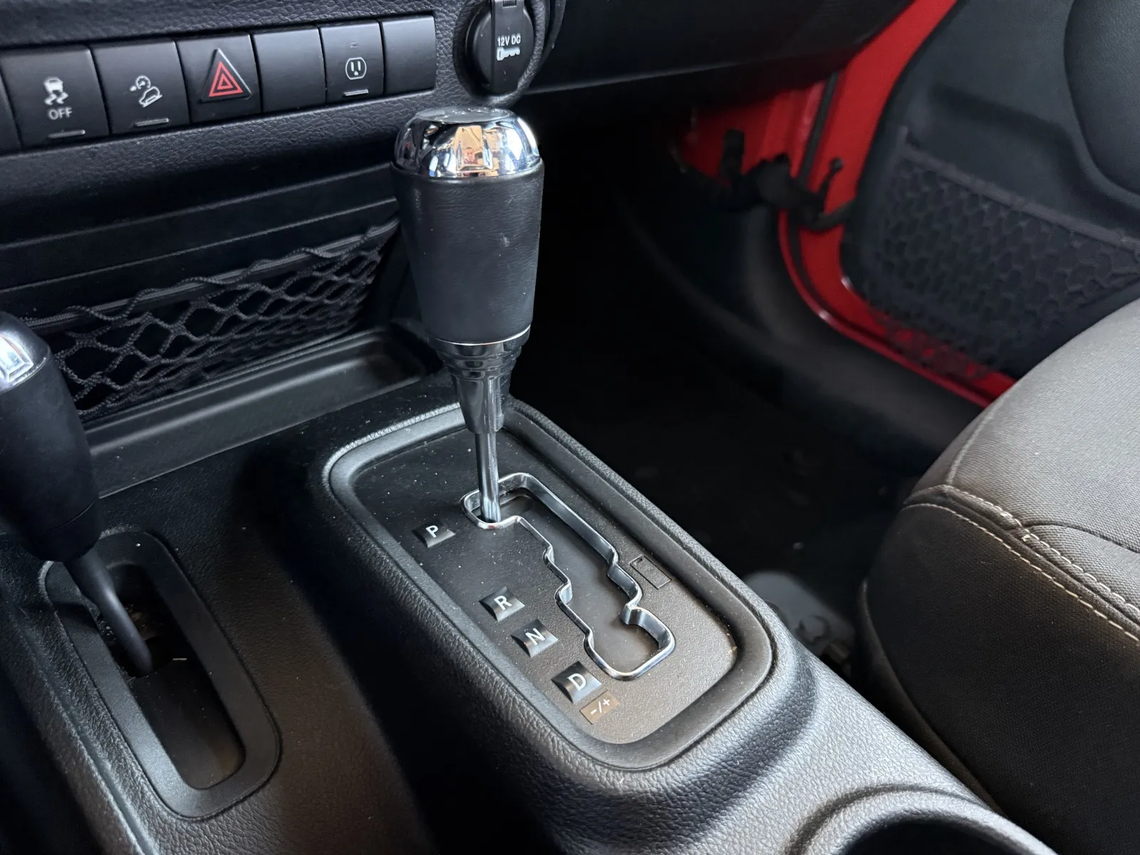 Jeep Wrangler photo 23