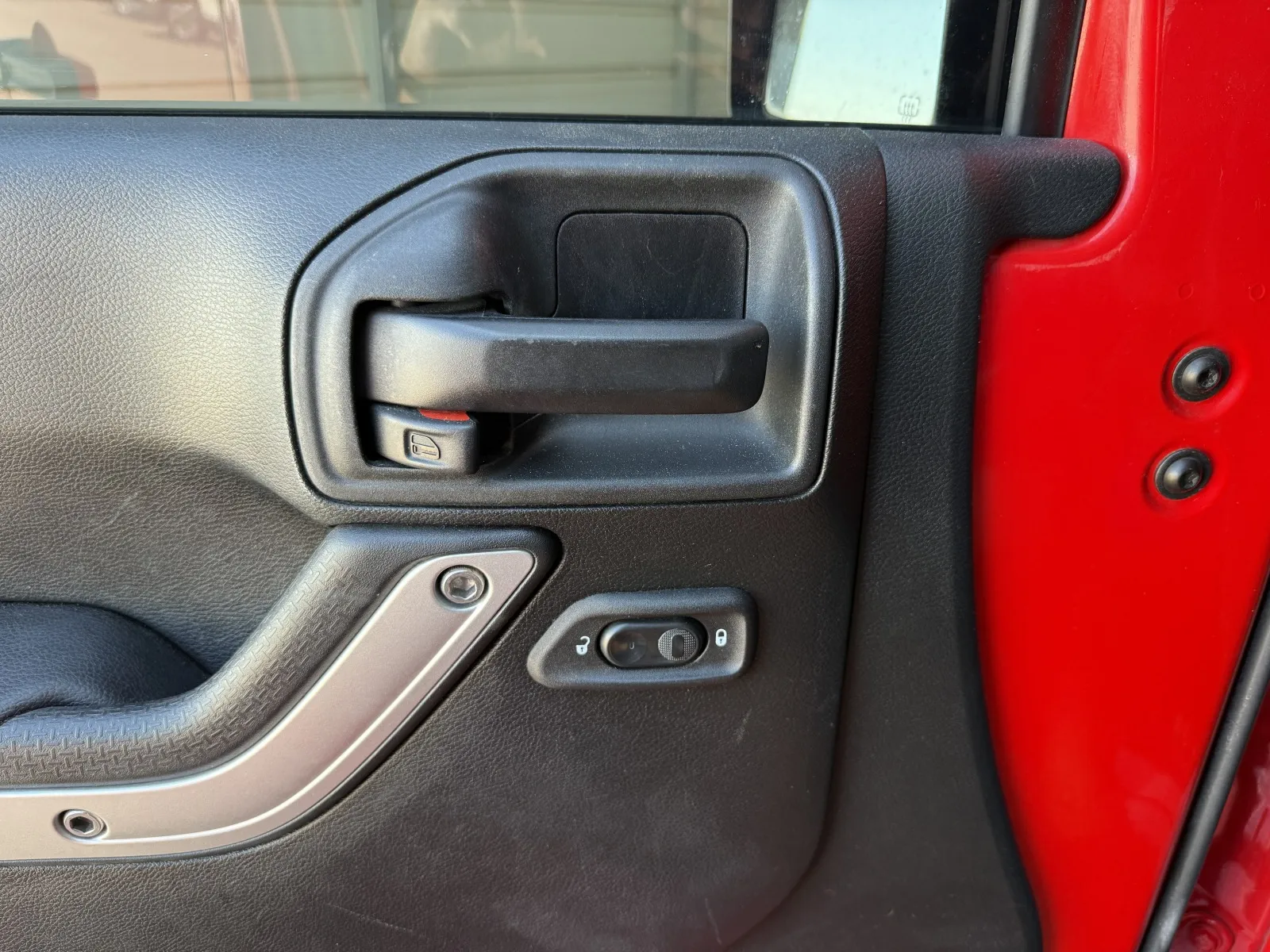 Jeep Wrangler photo 31