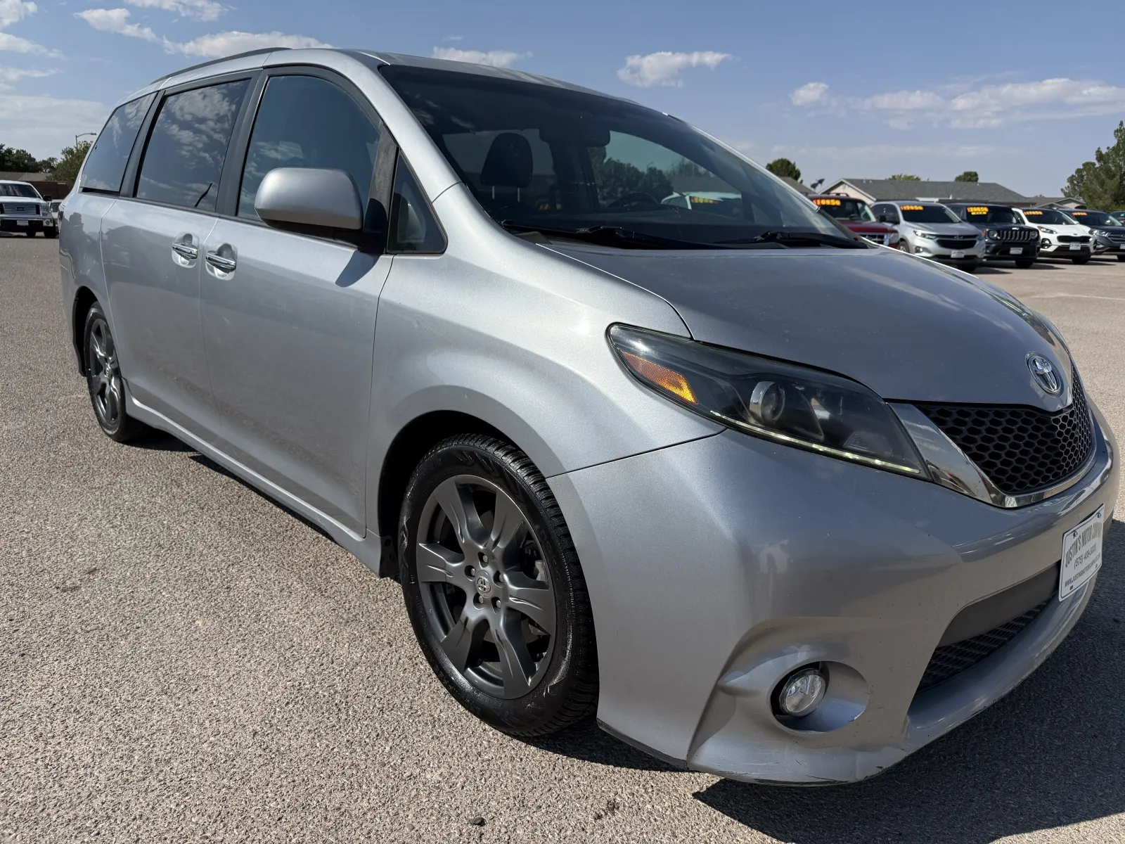 Toyota Sienna photo 11