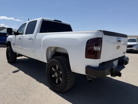 Another view of 2014 CHEVROLET SILVERADO 2500 HEAVY DUTY LT for sale in Alamogordo, NM at Justin's Motor Company