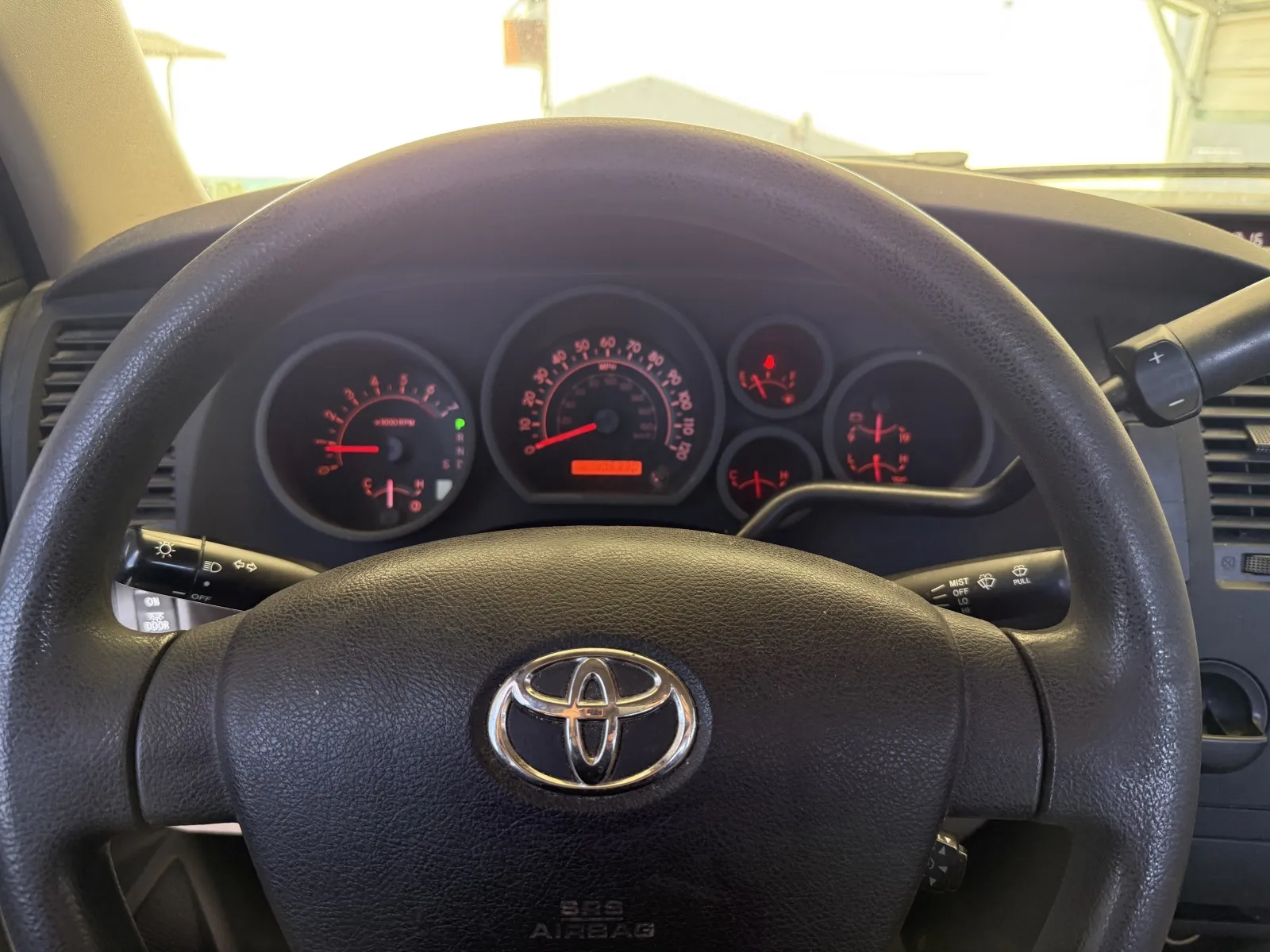 Toyota Tundra photo 23