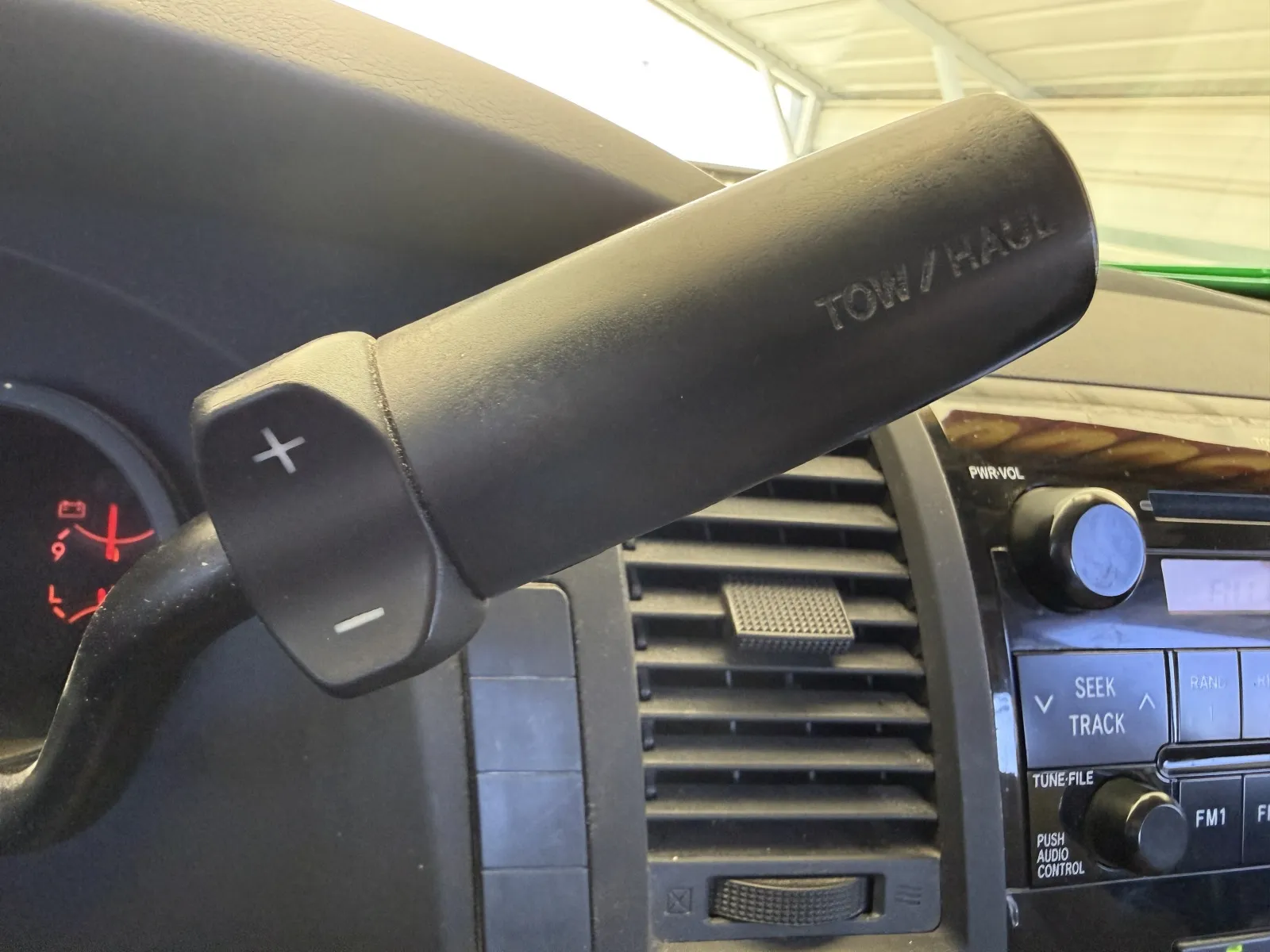 Toyota Tundra photo 26