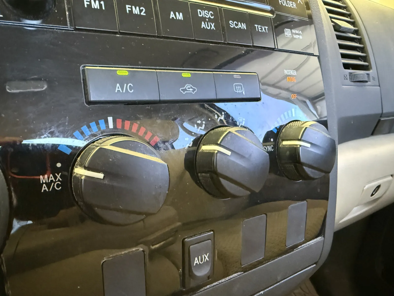 Toyota Tundra photo 29