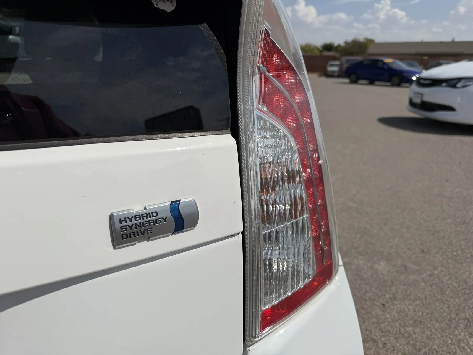 Toyota Prius photo 12