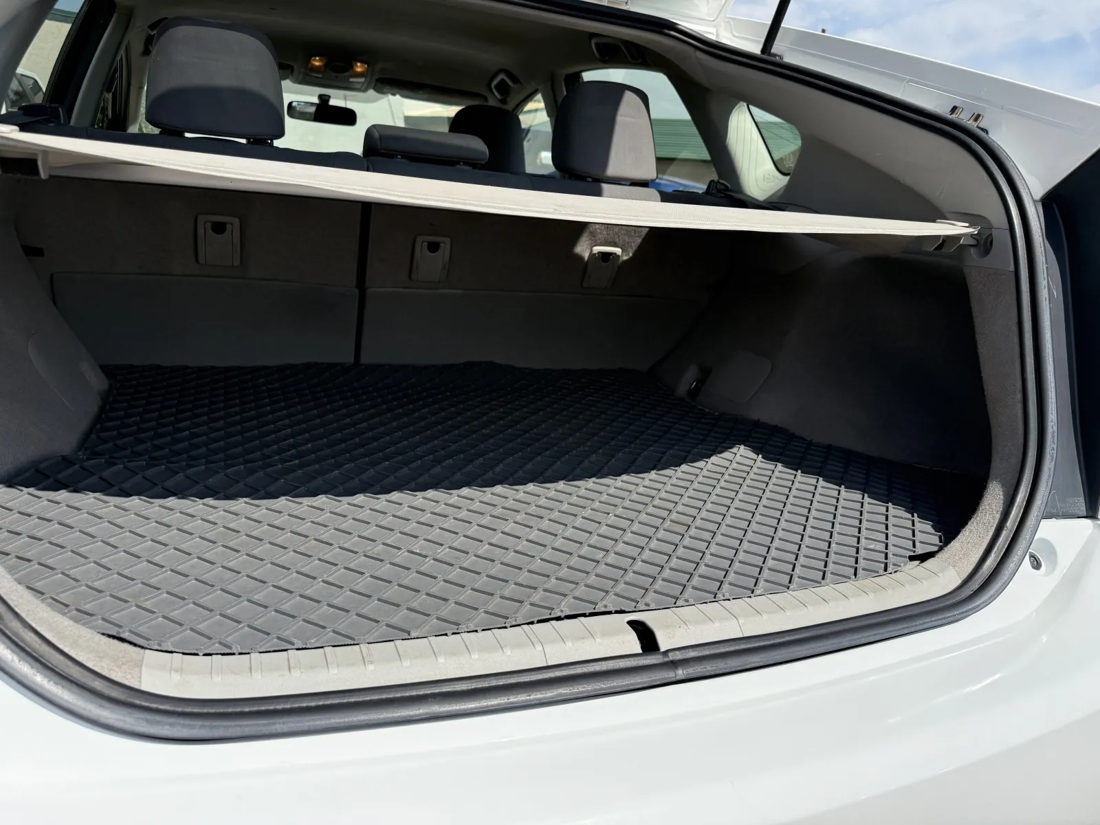 Toyota Prius photo 29