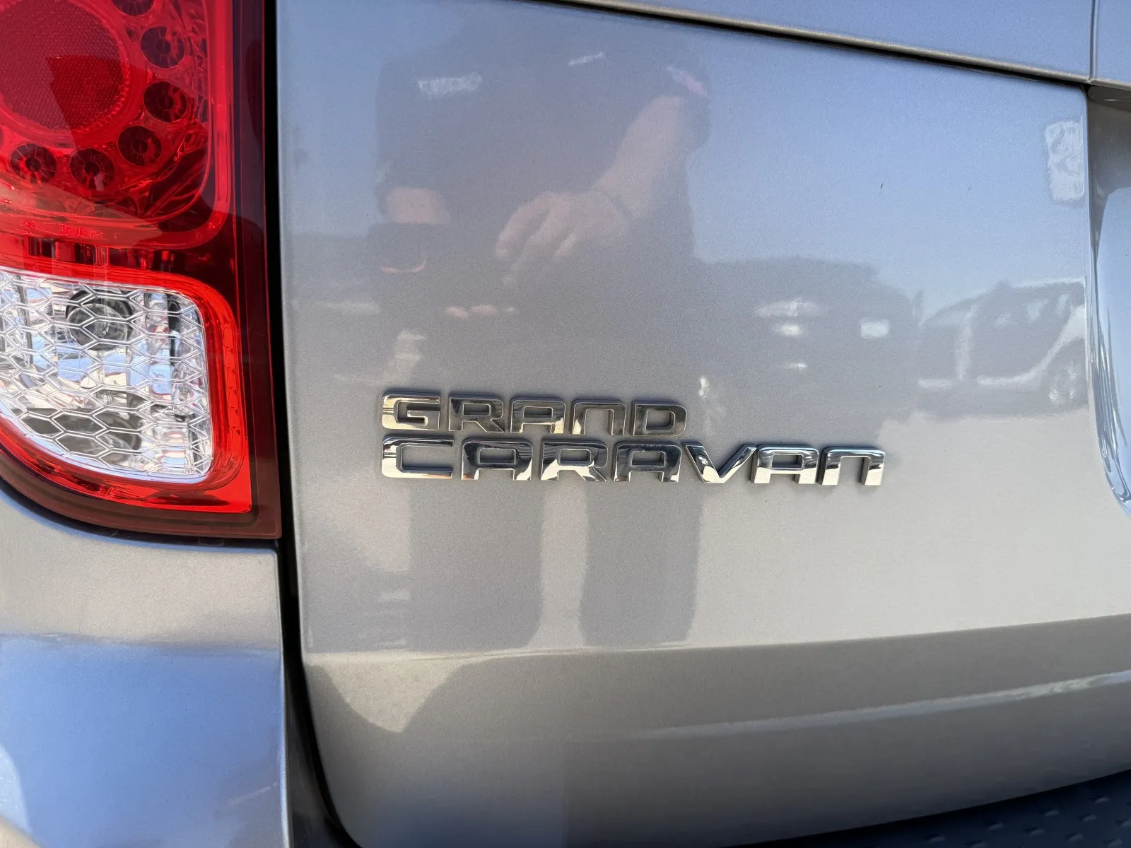 Dodge Grand Caravan photo 9