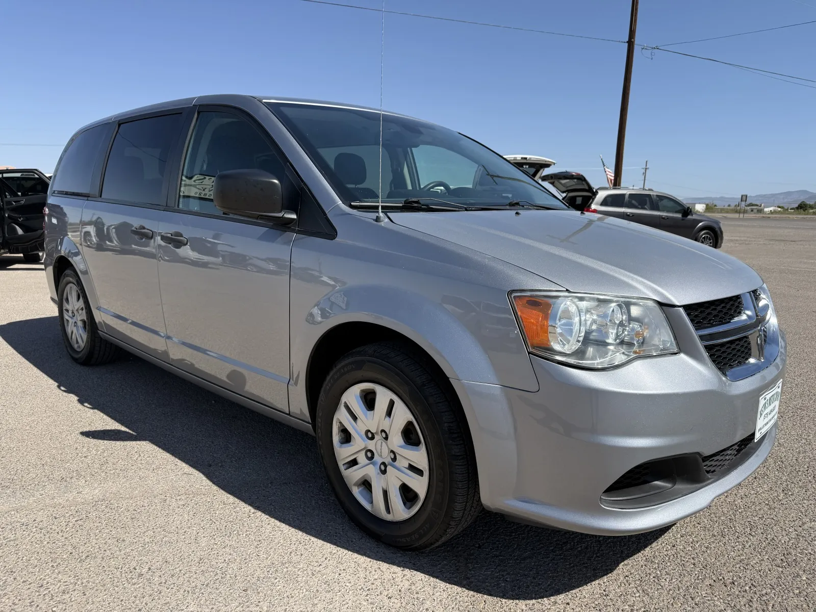 Dodge Grand Caravan photo 7