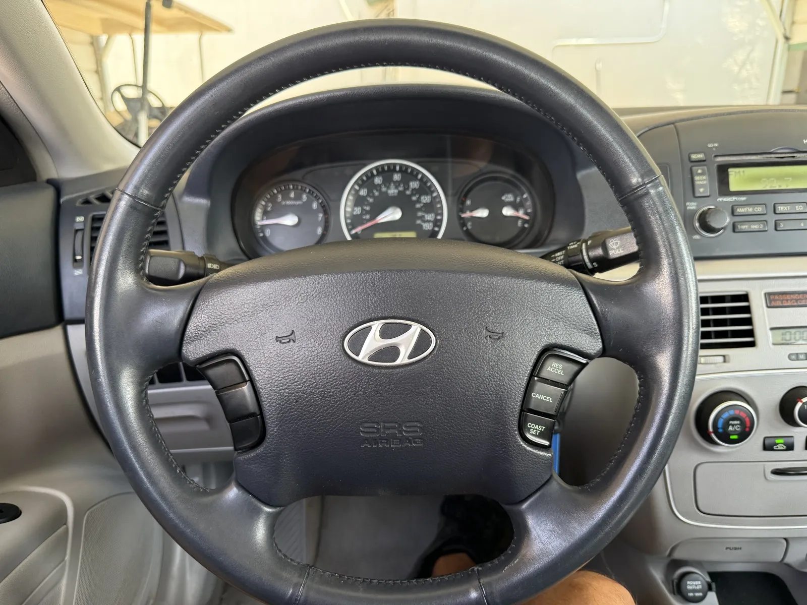 Hyundai Sonata photo 14