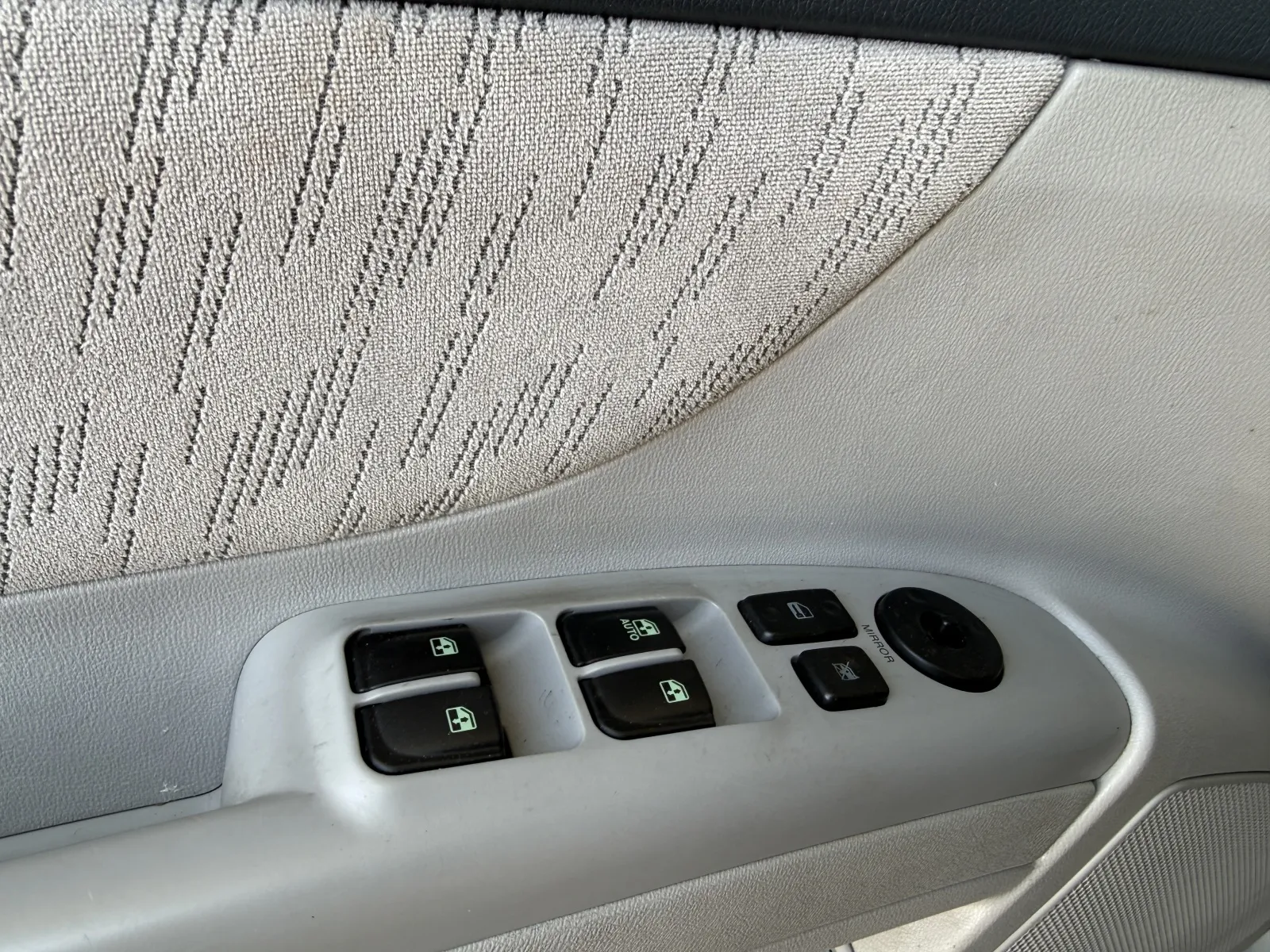 Hyundai Sonata photo 24
