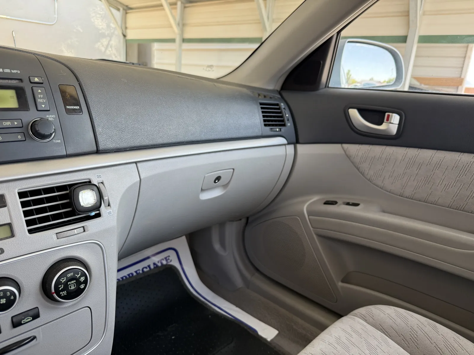Hyundai Sonata photo 19